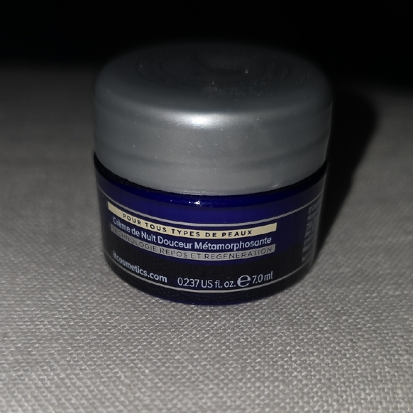 it cosmetics Other - It Cosmetics- Night Cream for All Skin Types